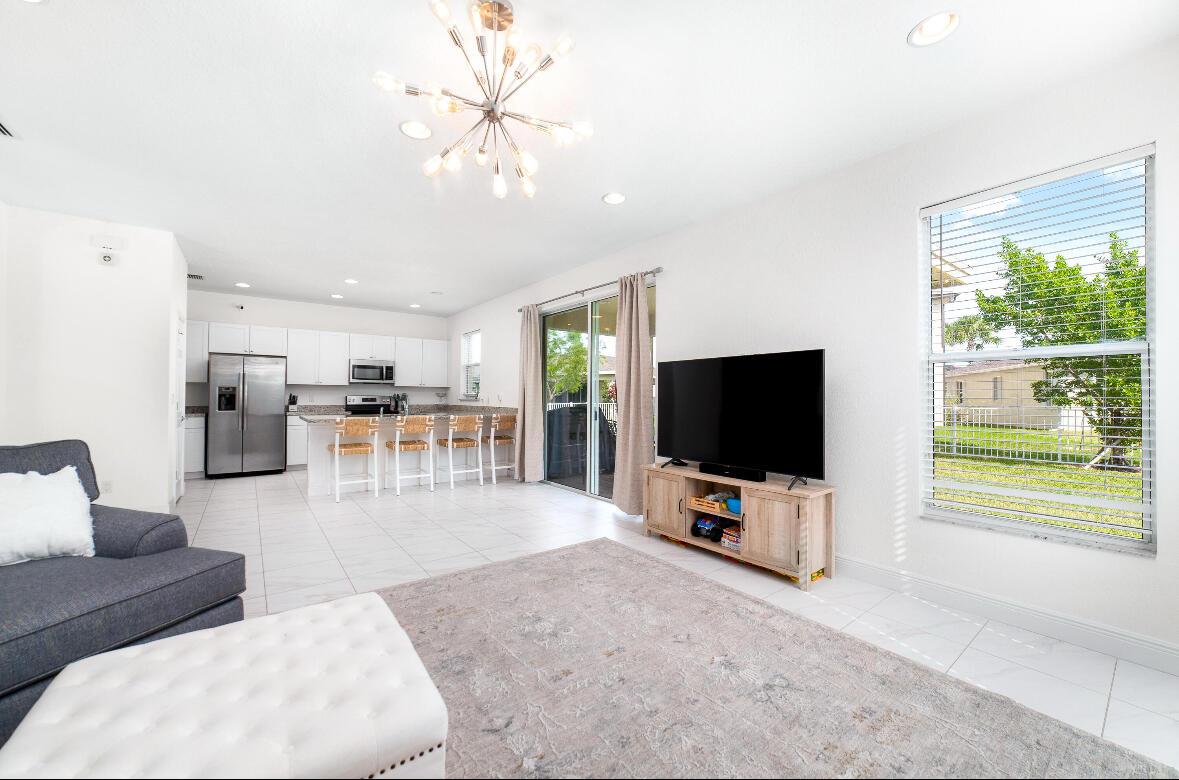 VIZCAYA FALLS PLAT 2 - Residential