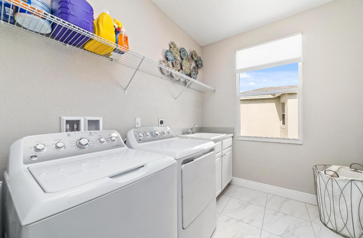 VIZCAYA FALLS PLAT 2 - Residential