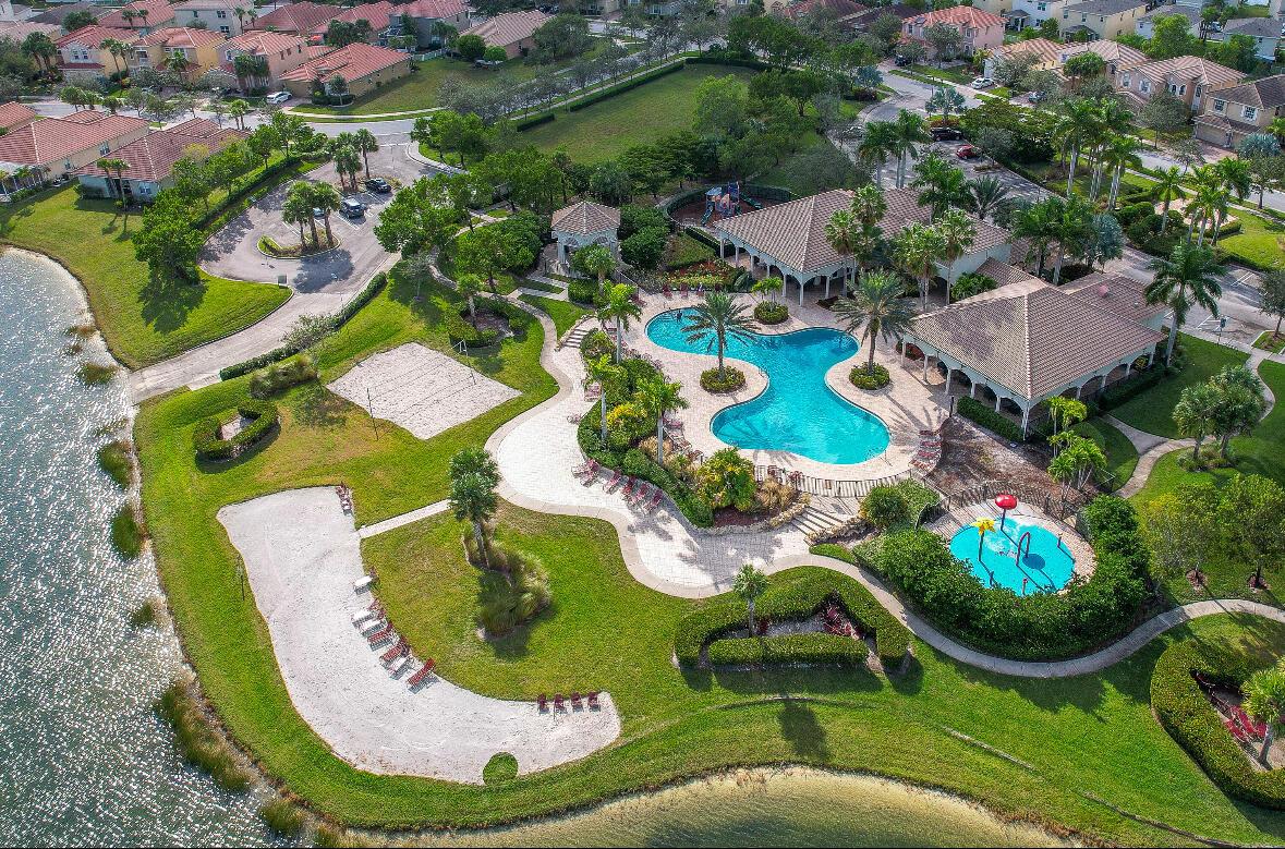 VIZCAYA FALLS PLAT 2 - Residential