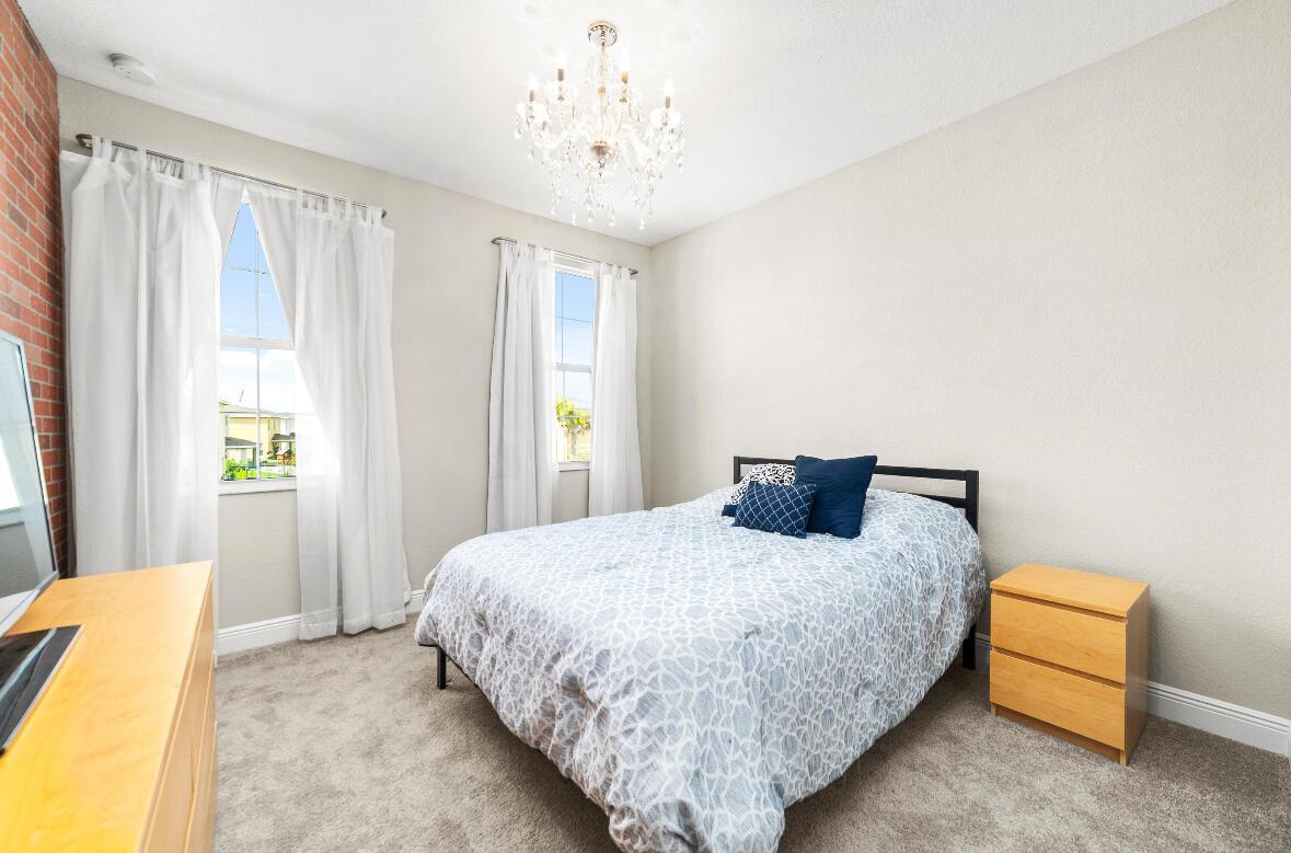 VIZCAYA FALLS PLAT 2 - Residential