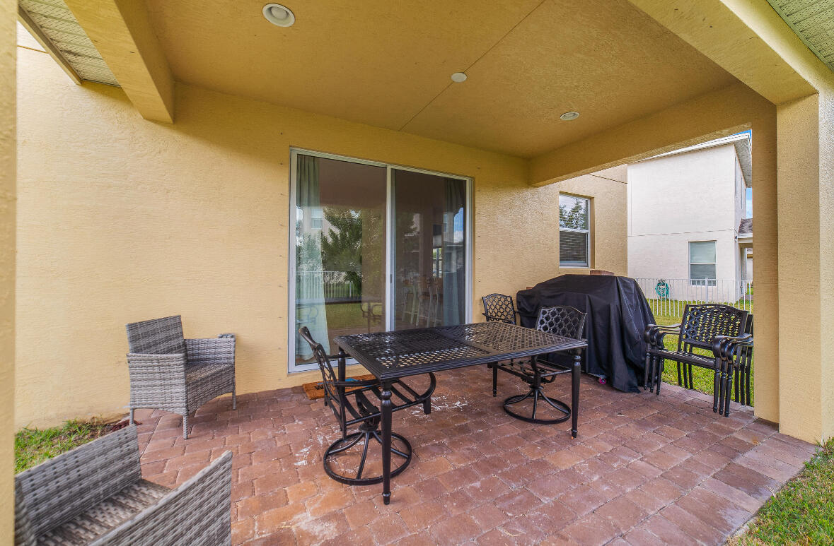 VIZCAYA FALLS PLAT 2 - Residential