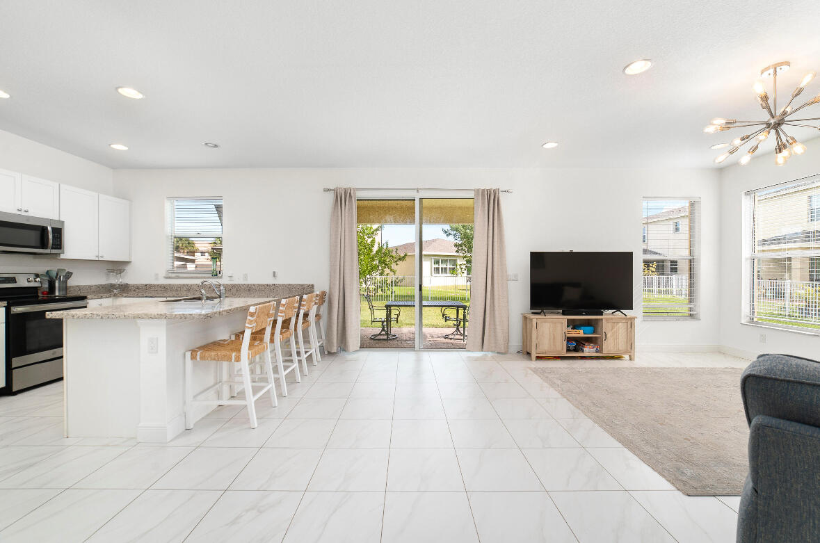 VIZCAYA FALLS PLAT 2 - Residential