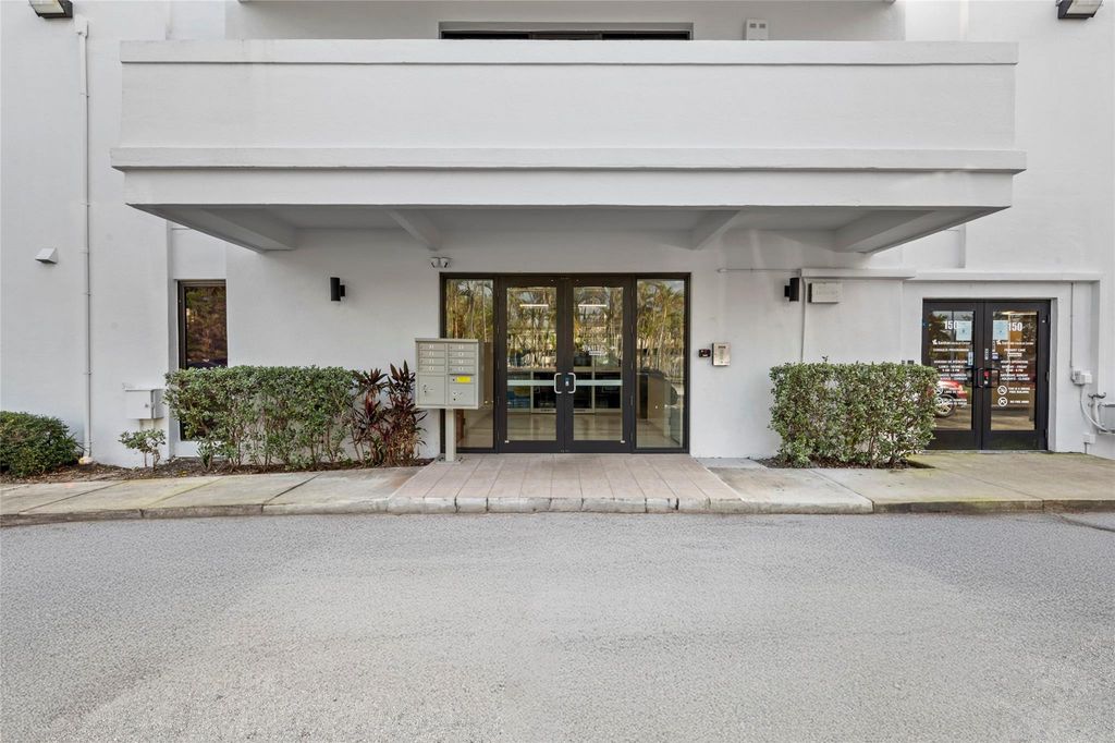 Photo of 2150 S Andrews Avenue, Fort Lauderdale, FL 33316 (MLS # F10550186)