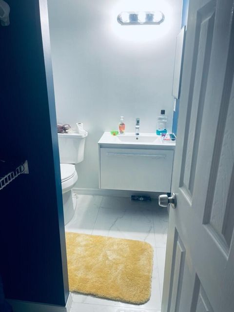 842 Banks Road Coconut Creek FL 33063