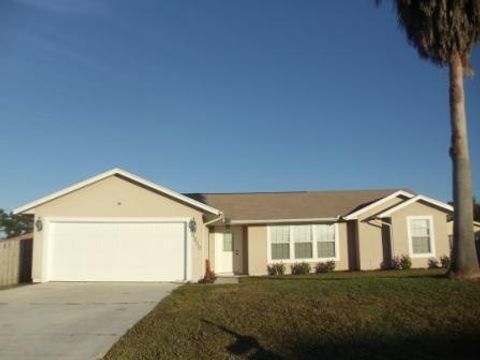 A home in Port St Lucie