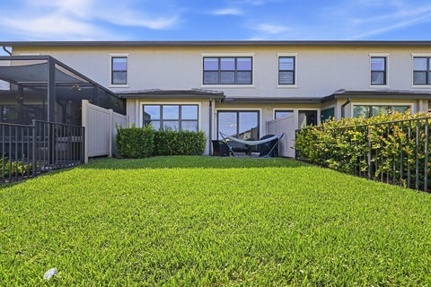 Tiny photo for 4480 W Appleton Cir CIR W, Oakland Park, FL 33309 (MLS # B26037442)