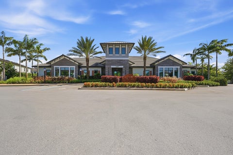 Tiny photo for 4480 W Appleton Cir CIR W, Oakland Park, FL 33309 (MLS # B26037442)