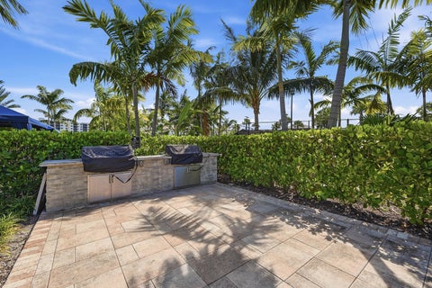 Tiny photo for 4480 W Appleton Cir CIR W, Oakland Park, FL 33309 (MLS # B26037442)