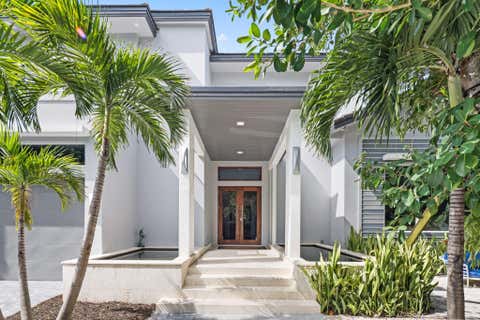 Tiny photo for 1313 Seabreeze Boulevard, Fort Lauderdale, FL 33316 (MLS # B26048947)