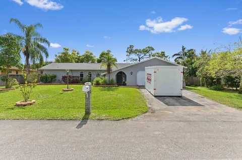 25 W Plumosa Lane, Lake Worth, FL 33467 - MLS#: R11059479