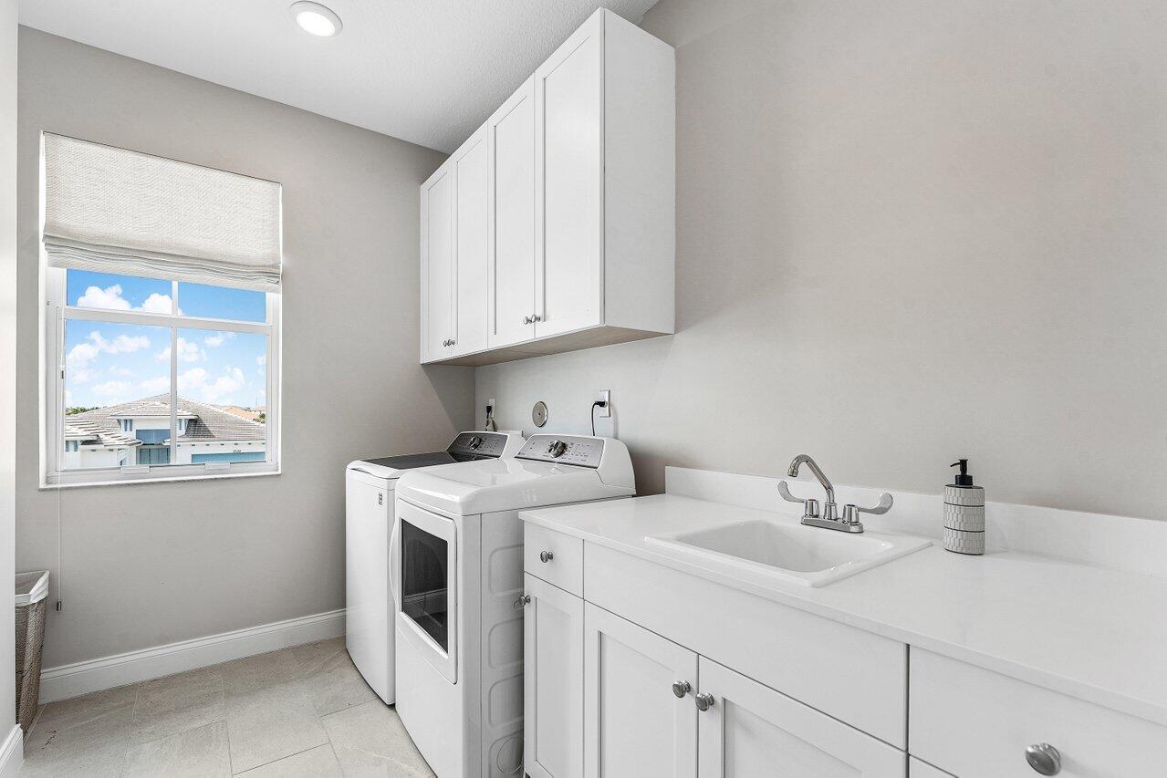 AVENIR SITE PLAN 1 POD - Residential