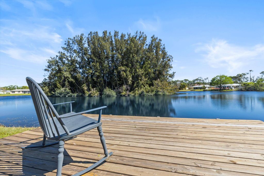 Photo of 5814 Killarney Avenue, Fort Pierce, FL 34951 (MLS # R11101858)