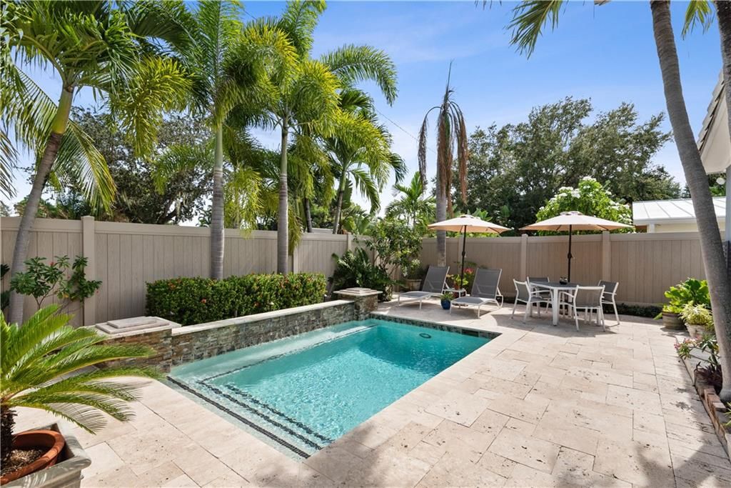 Photo of 1229 NE 16th Ter, Fort Lauderdale, FL 33304 (MLS # F10305233)