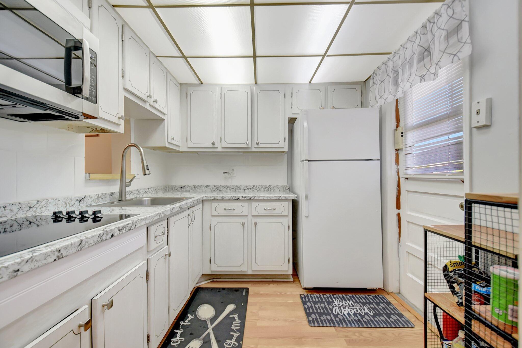 Meticulously maintained and move-in ready, this charming 2 bed, 2 bath first-floor condo offers comfort, convenience, and coastal living. Located just minutes from I-95 and a short drive to the beach, this home is perfectly situated for both commuters and beach lovers. Enjoy the ease of having a washer and dryer in-unit, plus the peace of mind that comes with a well-cared-for residence. Whether you're looking for a full-time home or seasonal retreat, this Boynton Beach gem delivers on location and lifestyle.