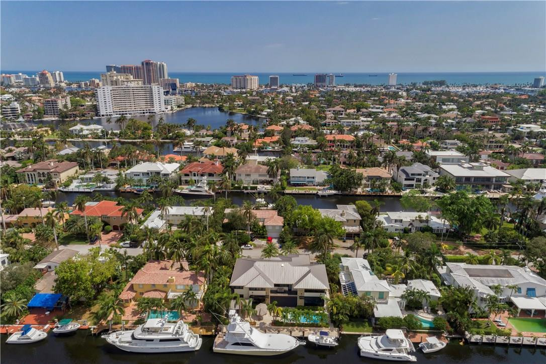 CORAL ISLES - Residential