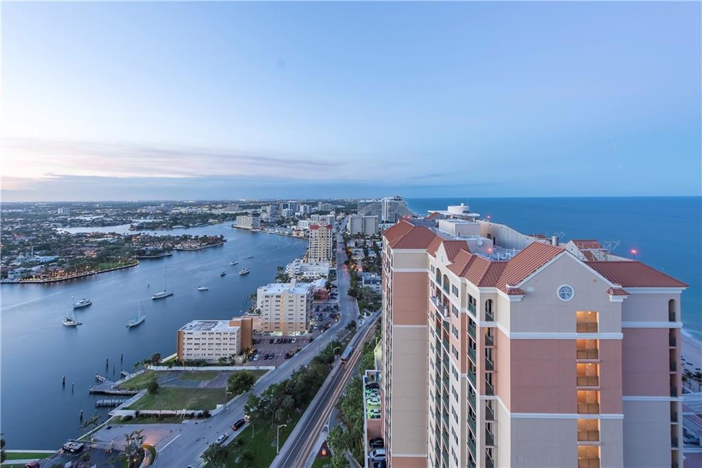 Las Olas Beach Club - Residential