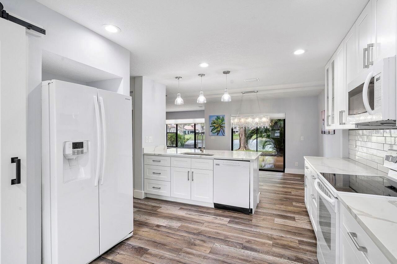 LAKES OF DEER CREEK - Residential