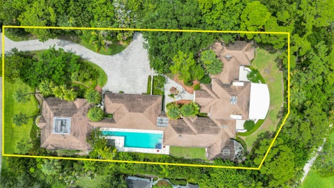 Photo of 7107 SE Golfhouse Drive, Hobe Sound, FL 33455 (MLS # B26048633)