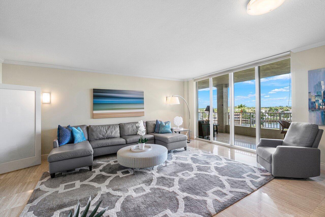 TOSCANA WEST - Residential