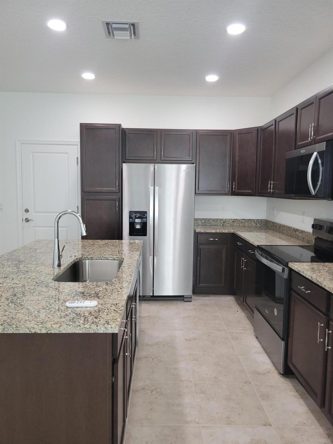 TERRACES OF WESTLAKE - Residential Lease