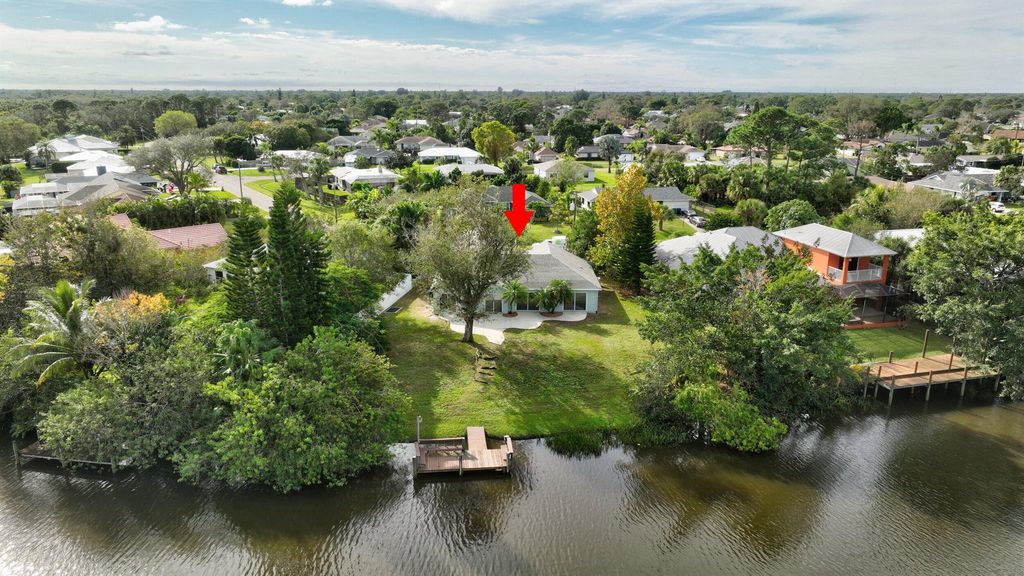 Photo of 799 NE Emerson Street, Port Saint Lucie, FL 34983 (MLS # R10966327)