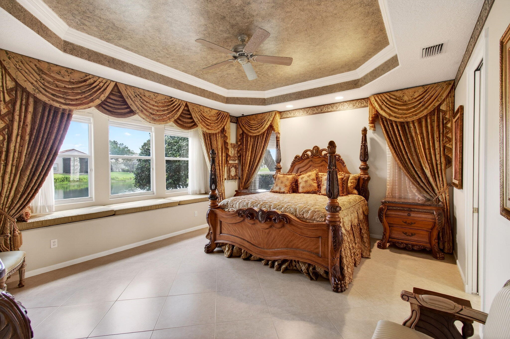 VALENCIA ISLES 2 - Residential