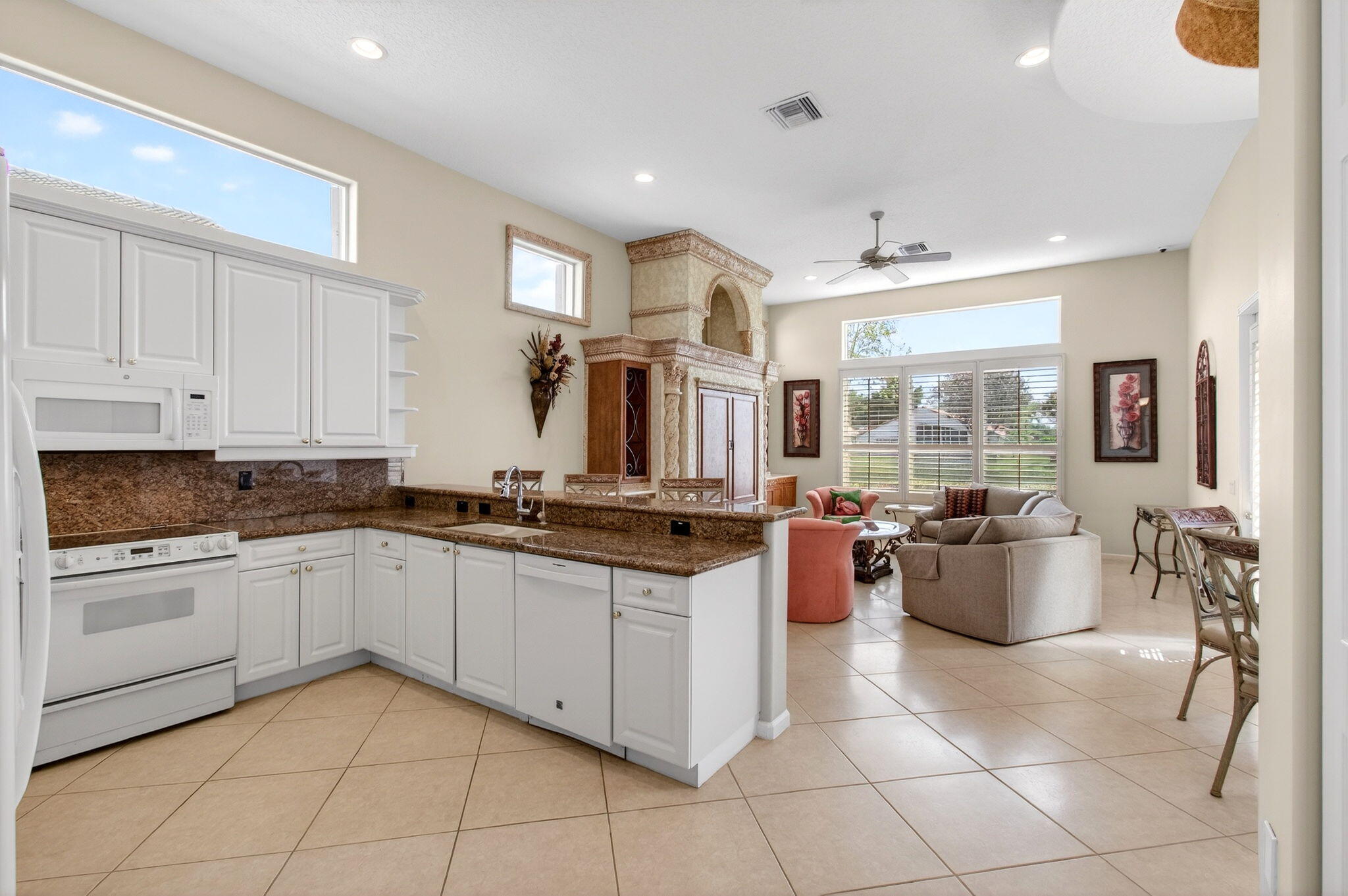 VALENCIA ISLES 2 - Residential