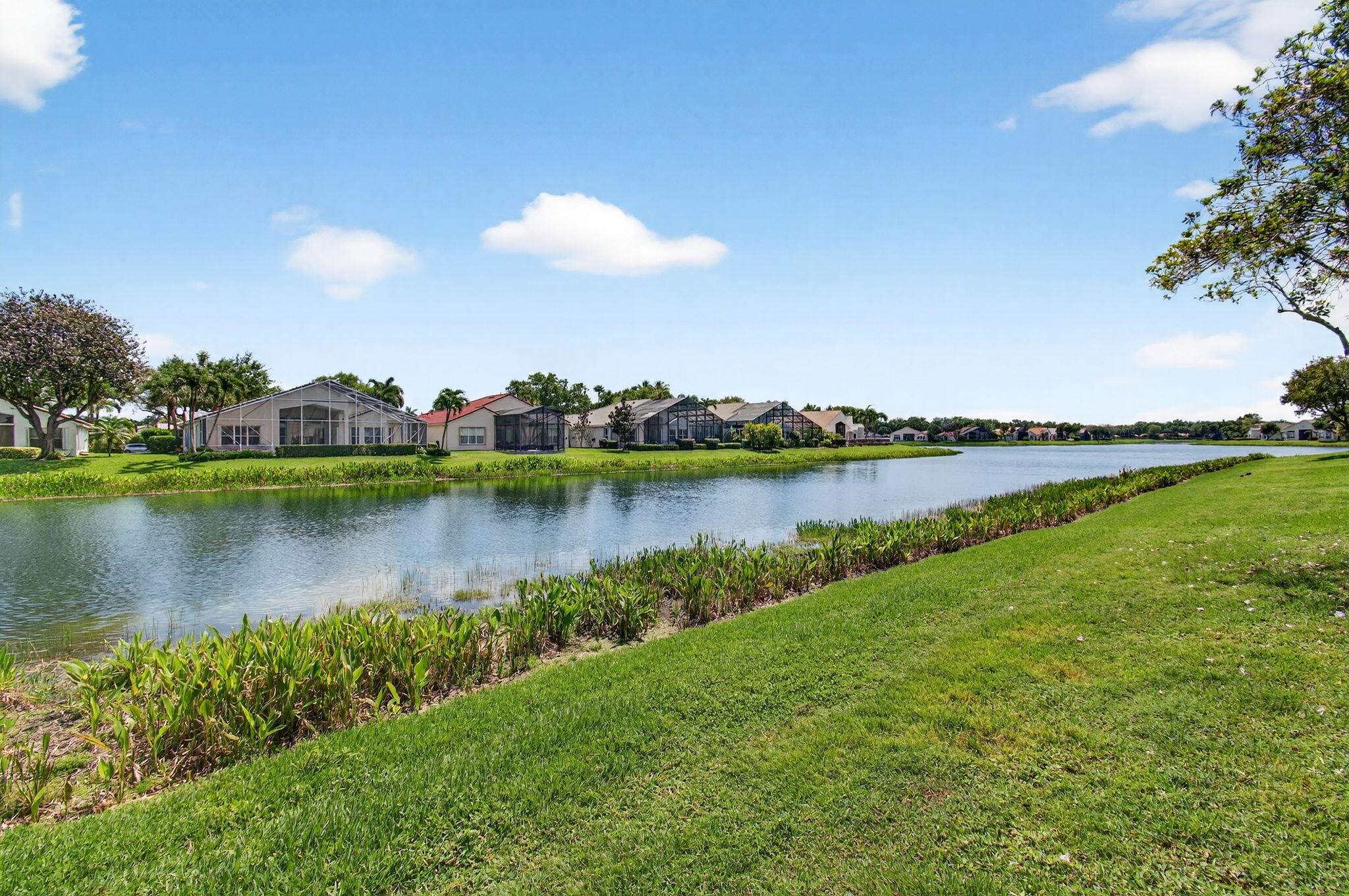 VALENCIA ISLES 2 - Residential