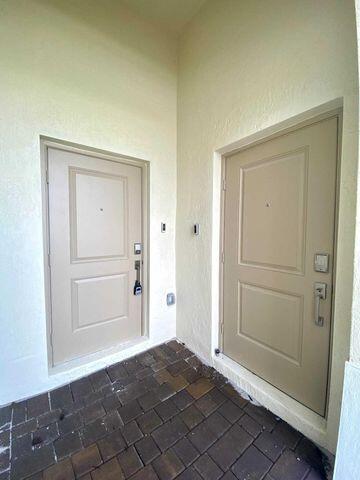 Almeria - Residential Lease