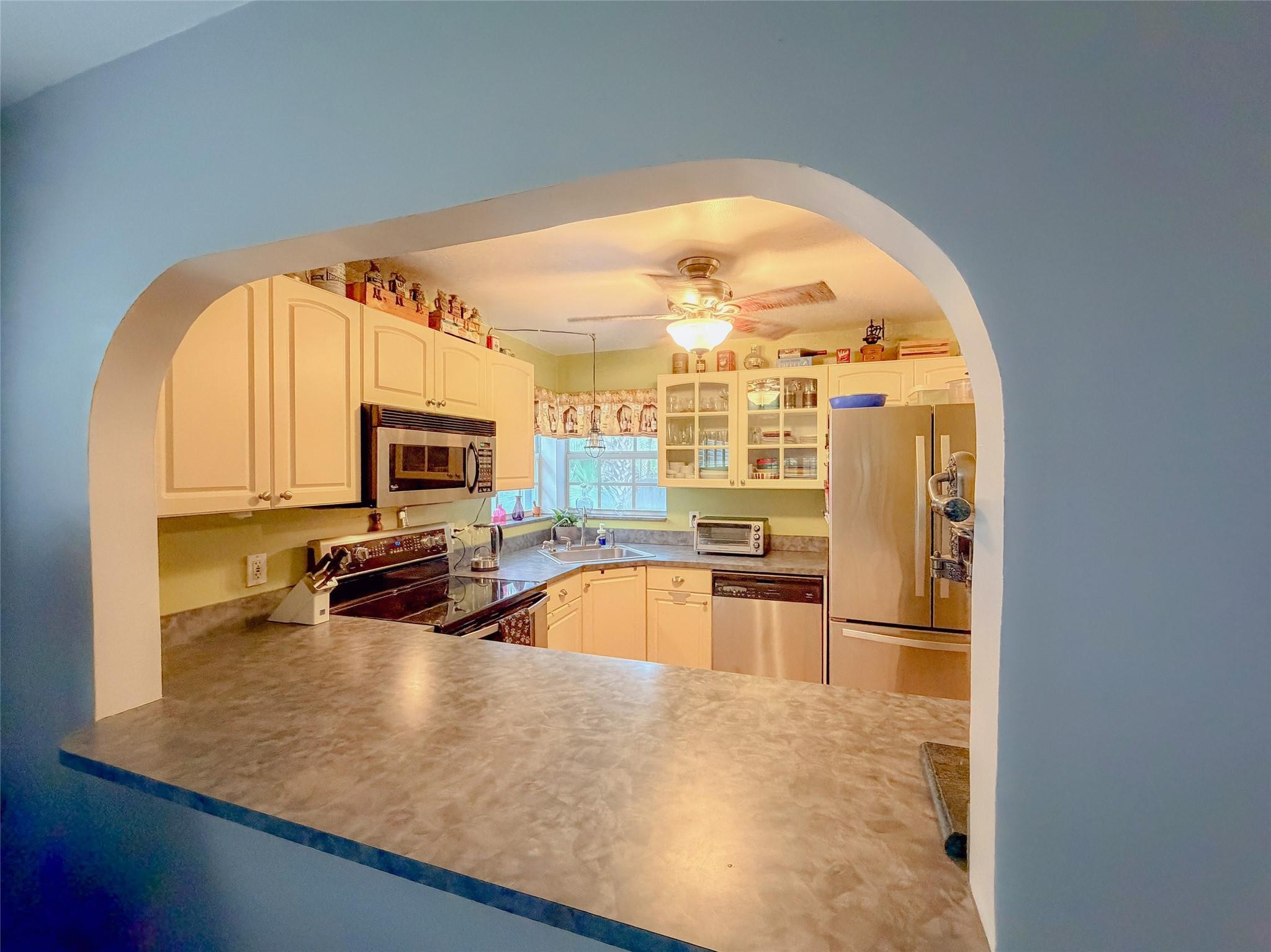 5148 SW 28th Terrace