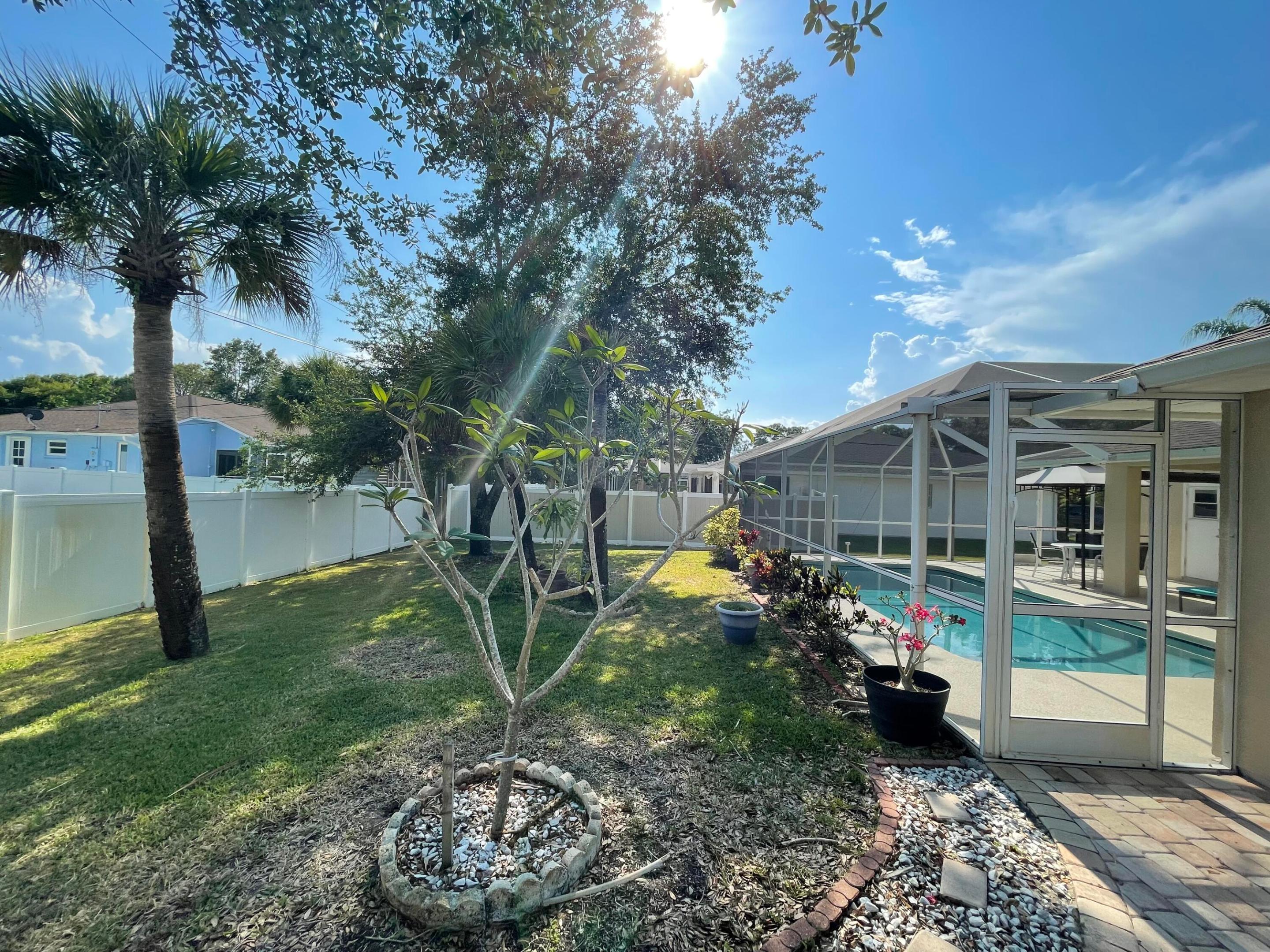 SEBASTIAN HIGHLANDS UNIT 13 - Residential Lease