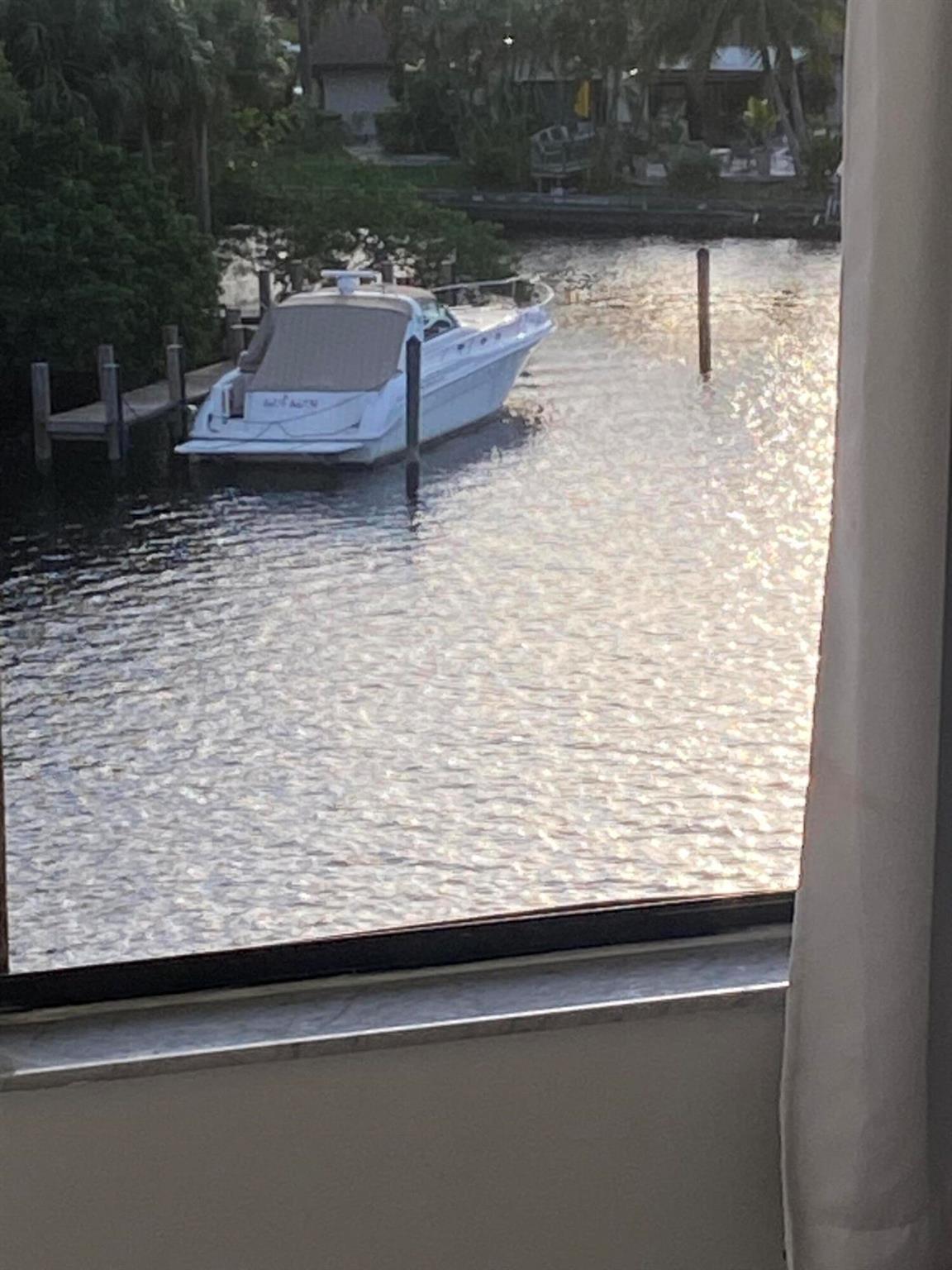 BOCA BAYOU VII CONDO UNIT - Residential Lease