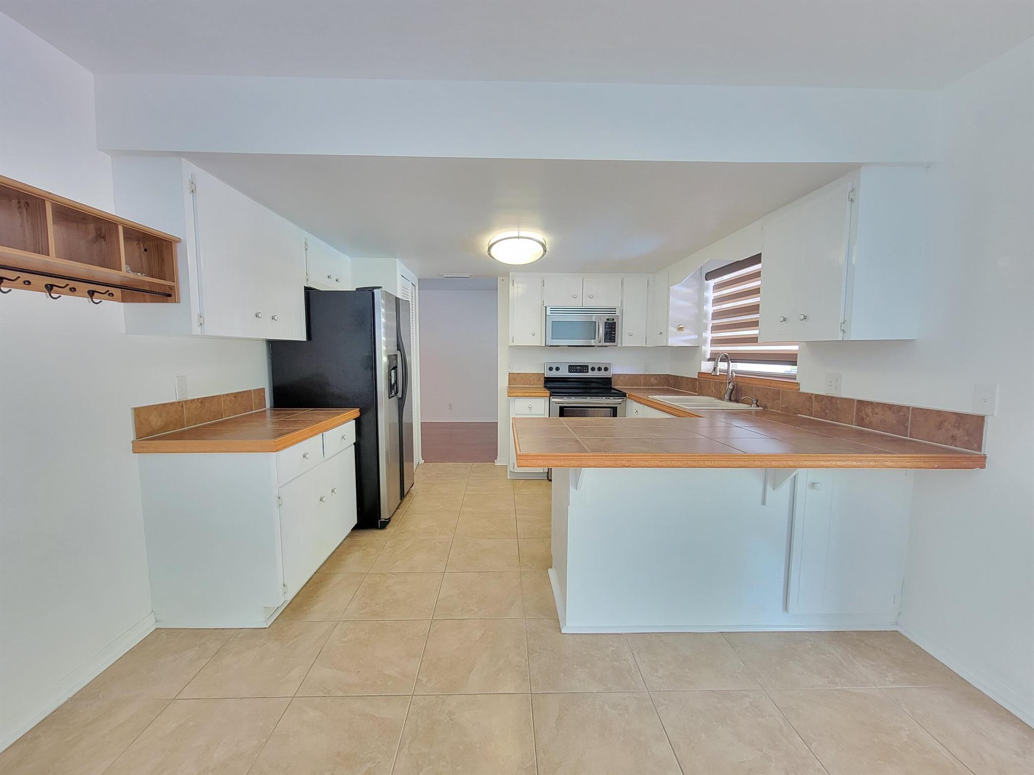 BAY ST LUCIE - Residential Lease