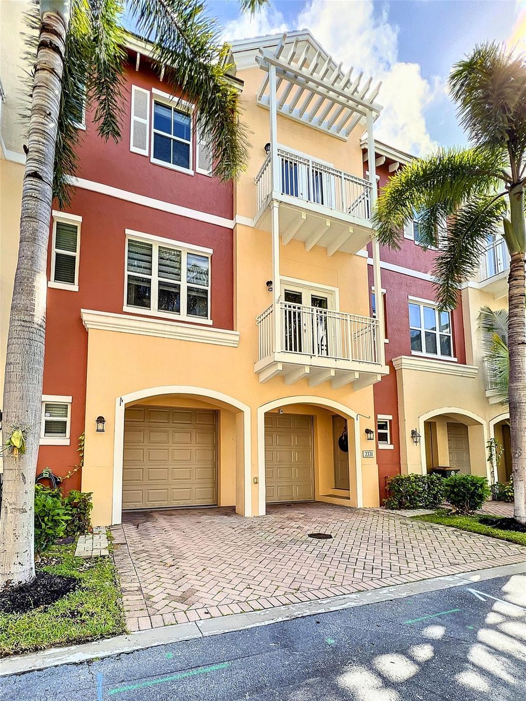 Photo of 2331 Vintage Dr #2331, Lighthouse Point, FL 33064 (MLS # F10409561)