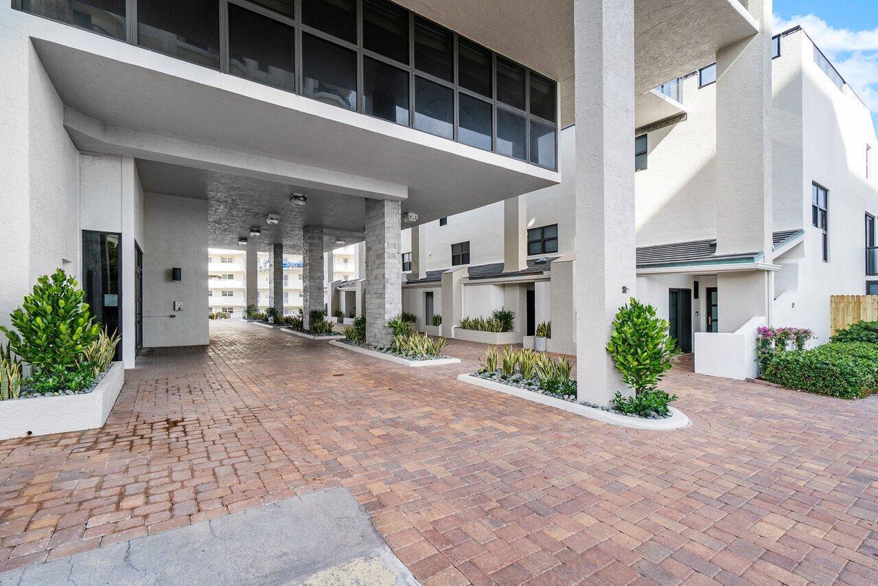 3115 S Ocean Boulevard 1001