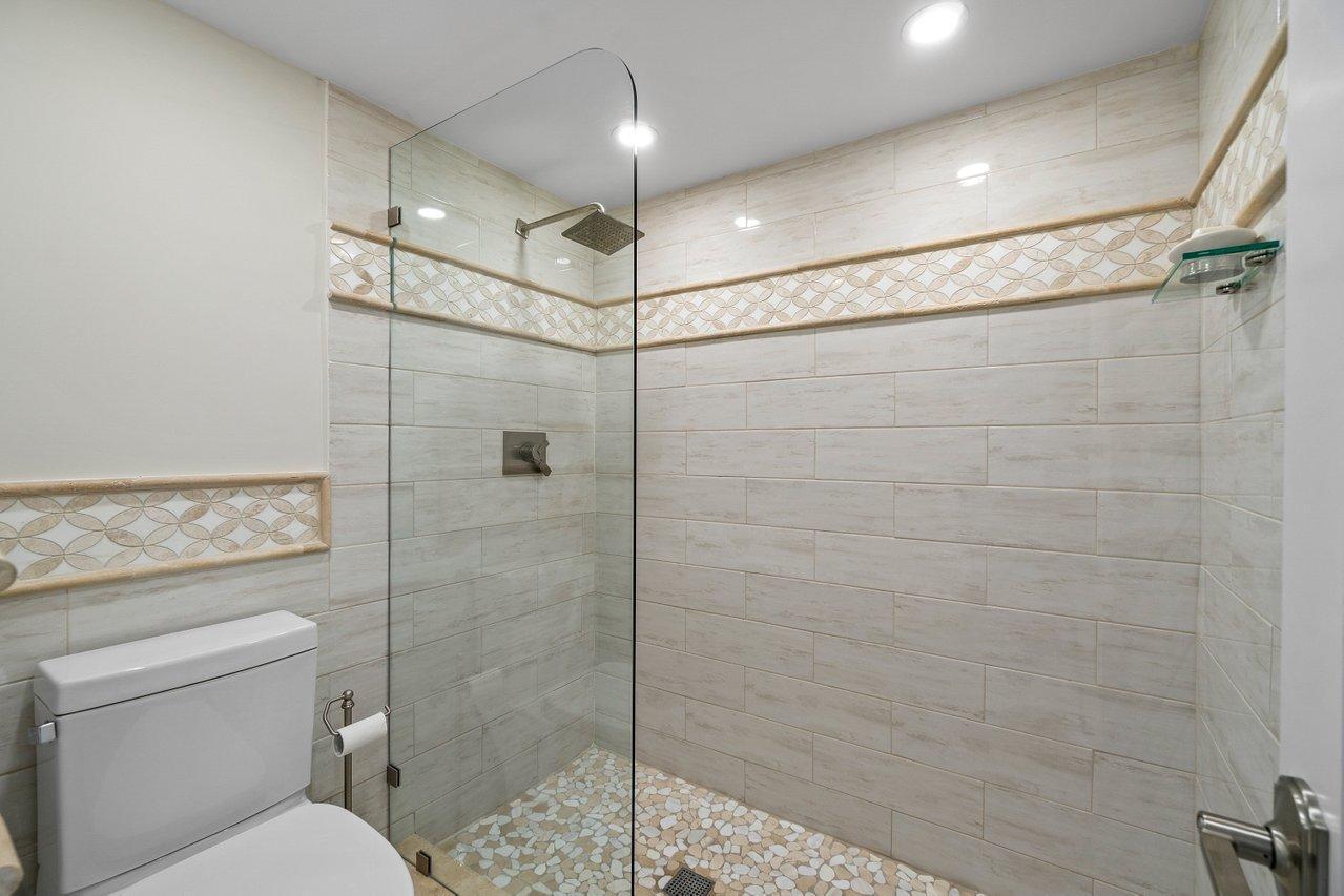OCEAN TERRACE NORTH CONDO - Residential