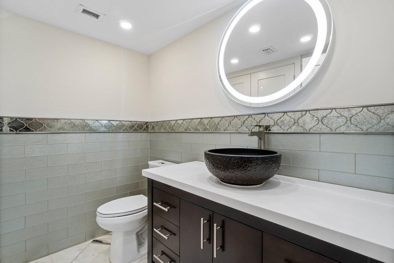 OCEAN TERRACE NORTH CONDO - Residential