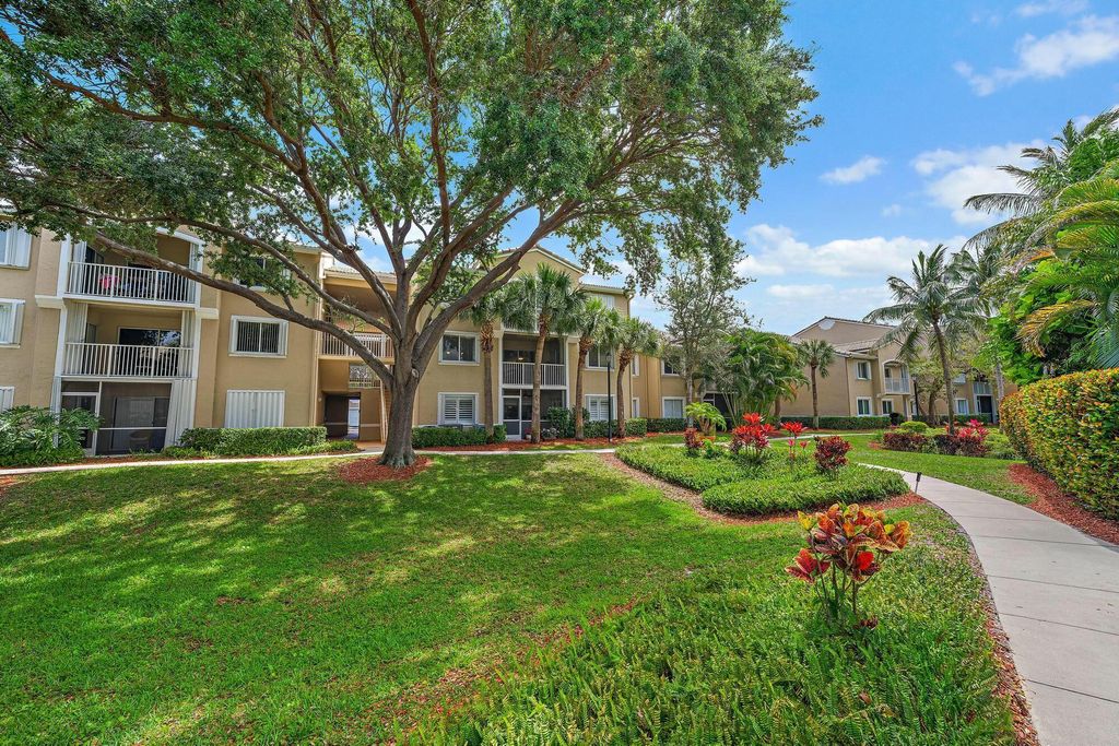 Photo of 242 Village Boulevard #2204, Tequesta, FL 33469 (MLS # R11079948)