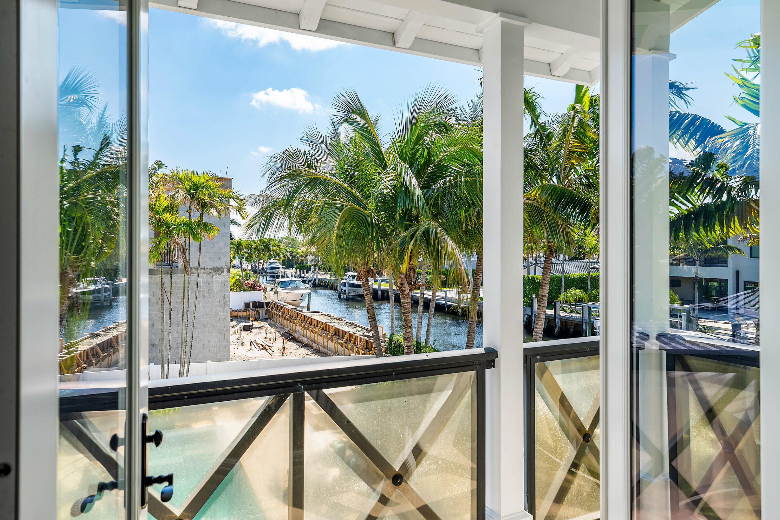 TROPIC ISLE - Residential