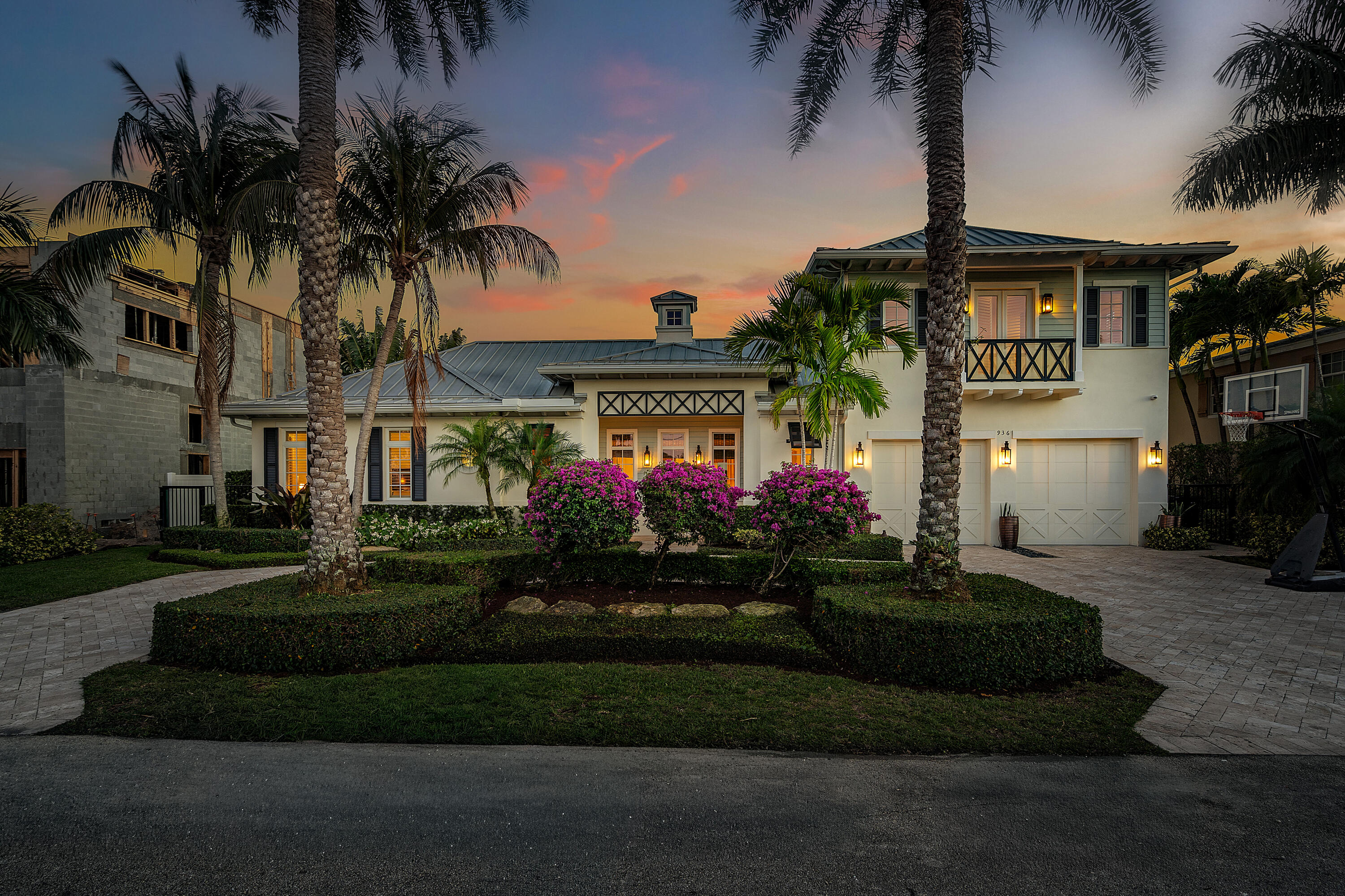 TROPIC ISLE - Residential