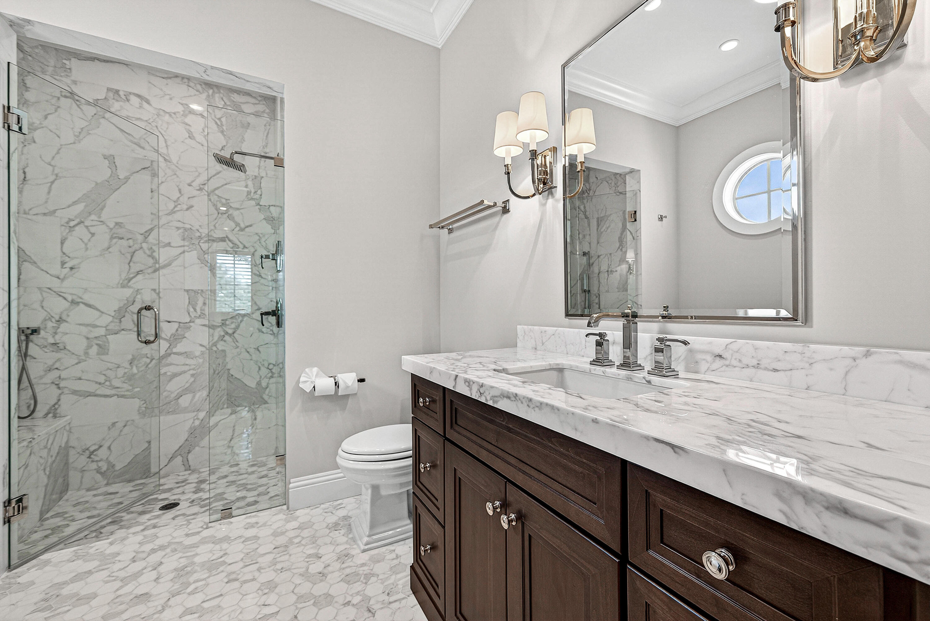 TROPIC ISLE - Residential