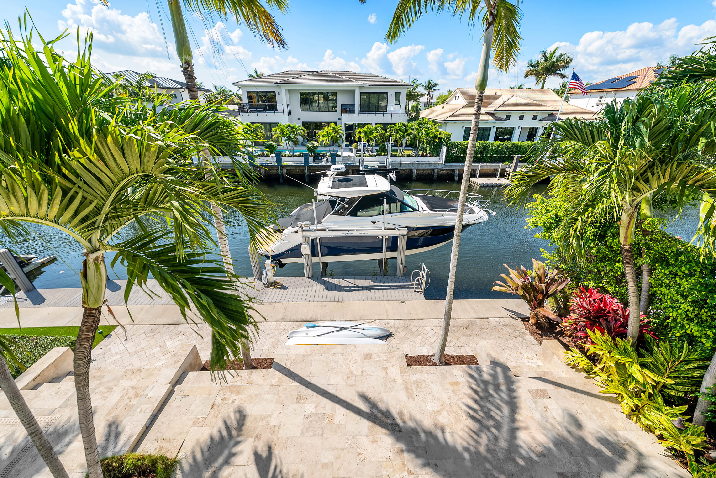 TROPIC ISLE - Residential