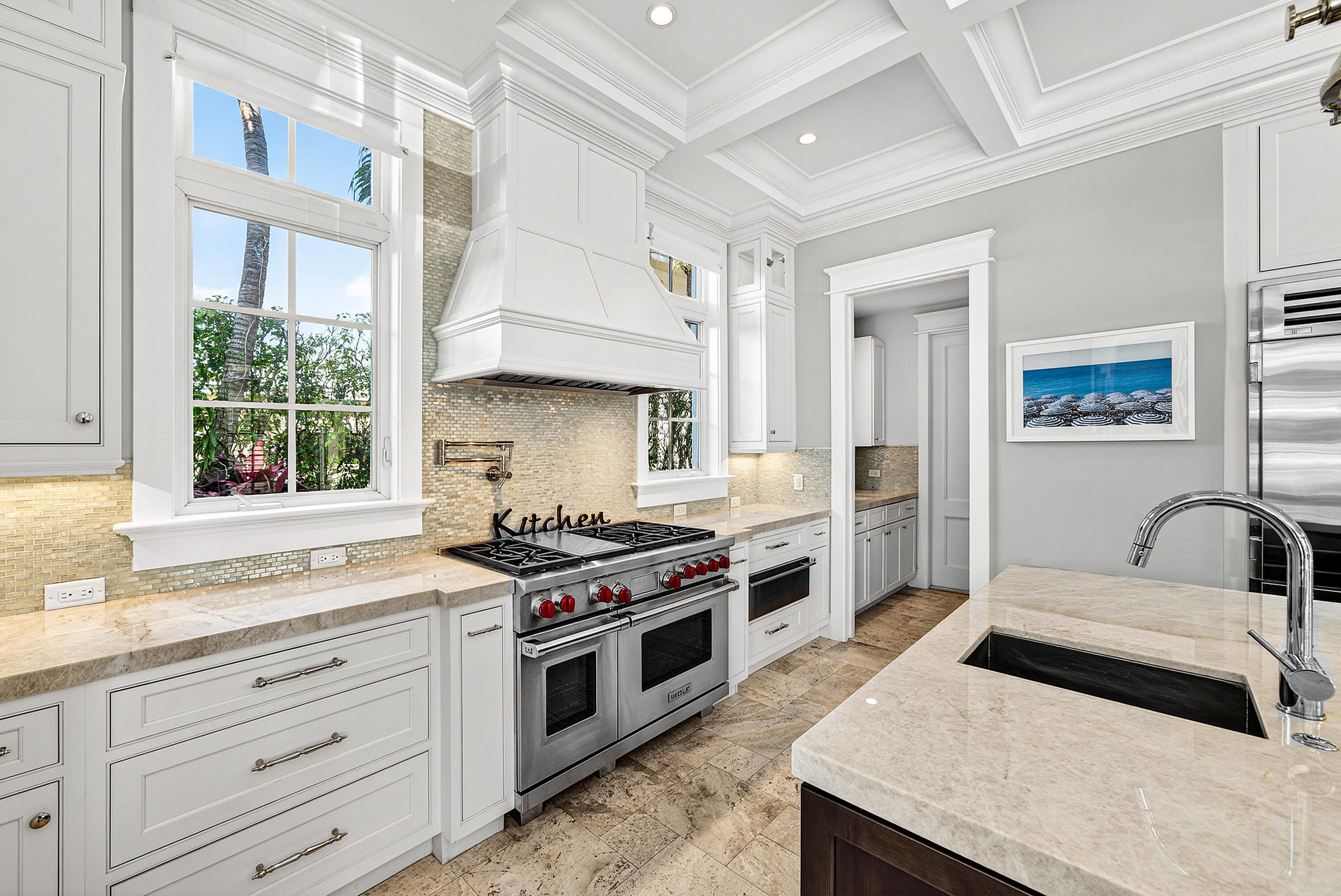 TROPIC ISLE - Residential