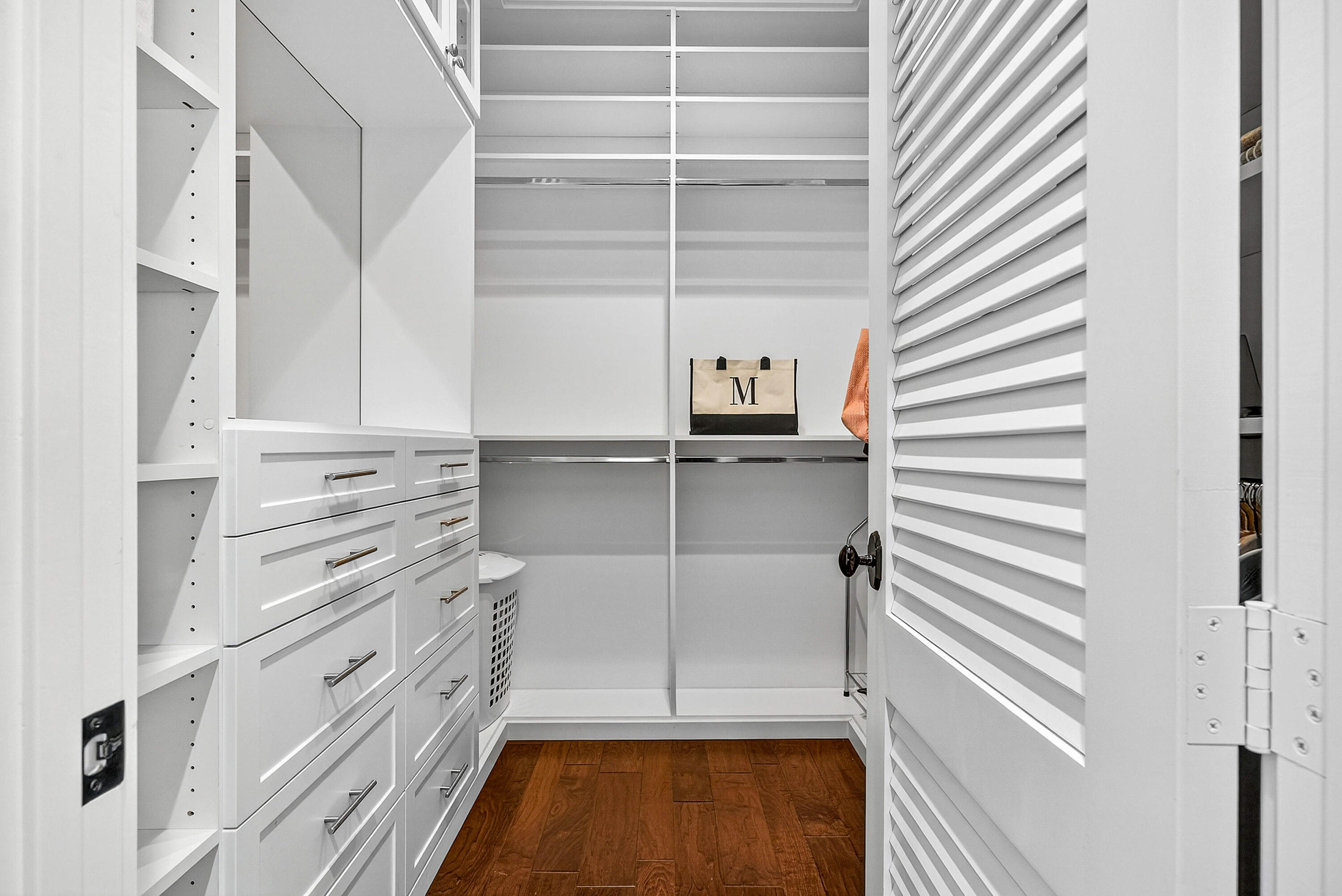 TROPIC ISLE - Residential