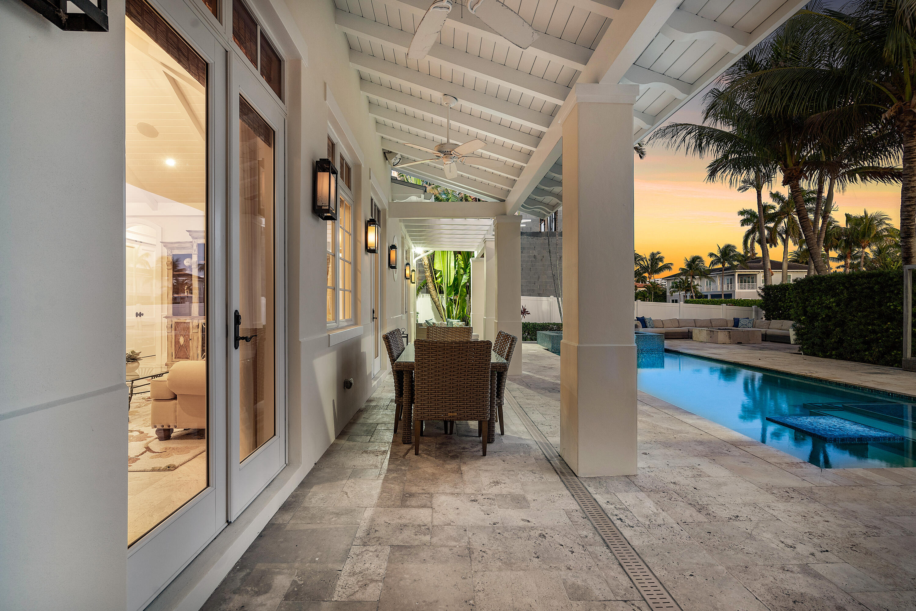 TROPIC ISLE - Residential