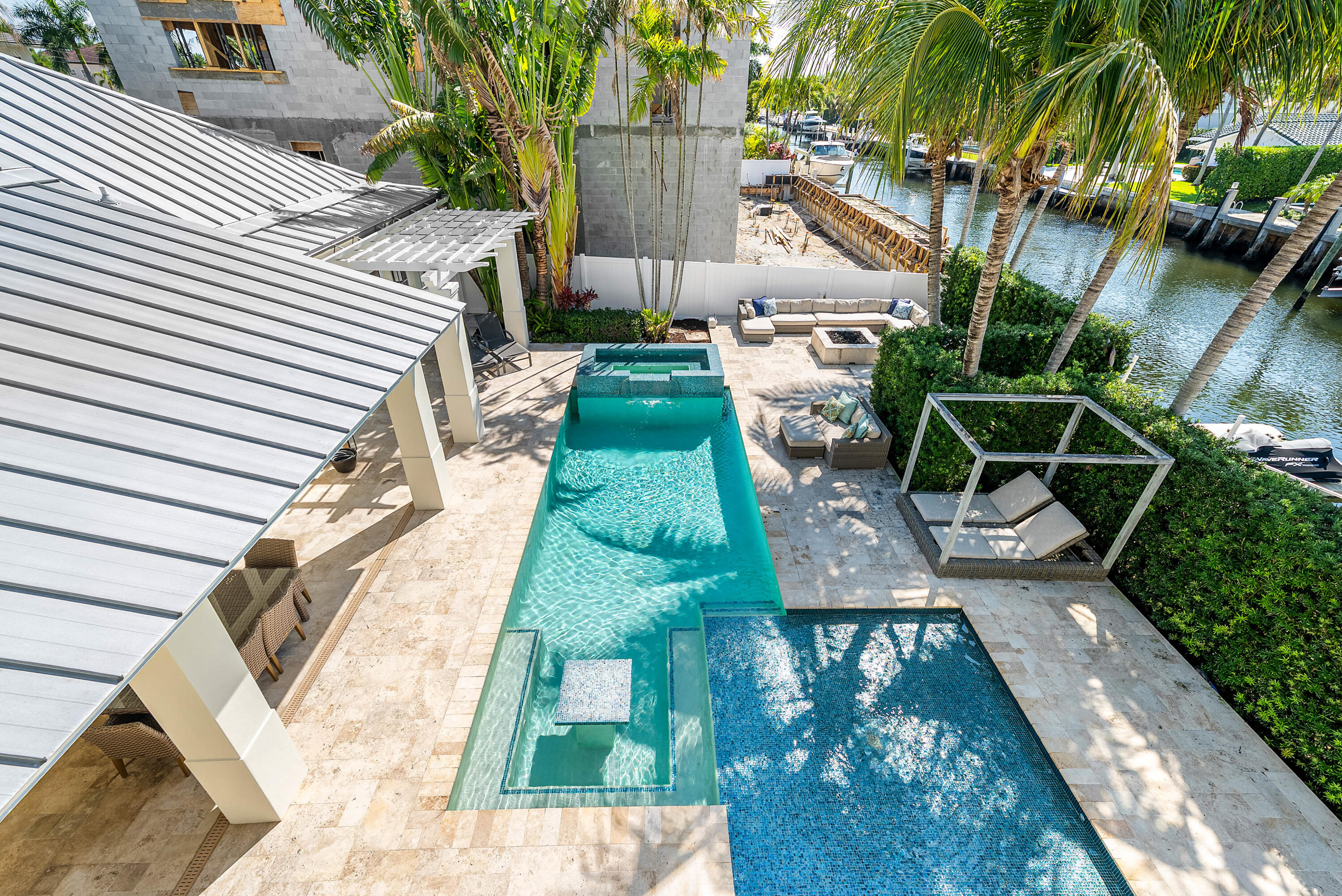 TROPIC ISLE - Residential