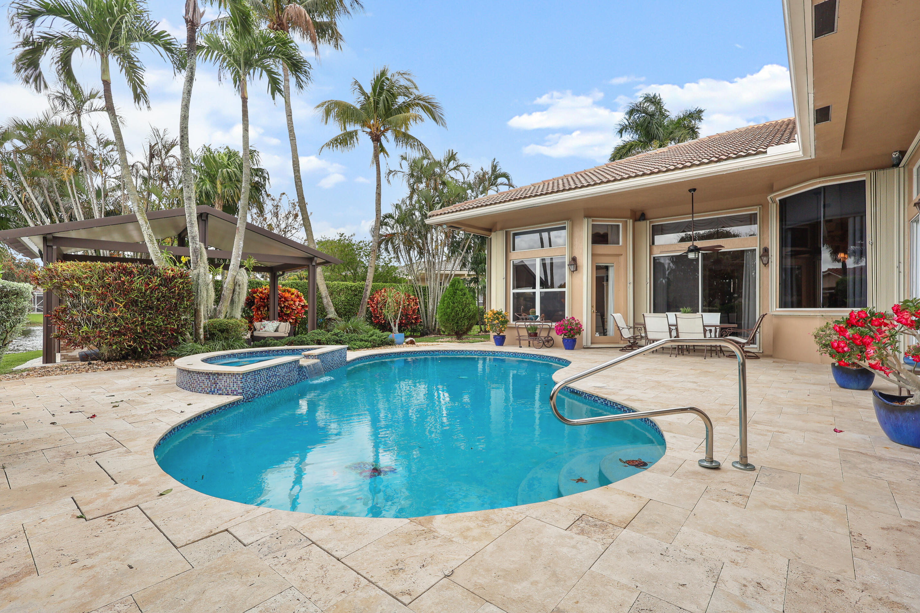 WYNDHAM LAKES CENTRAL - Residential