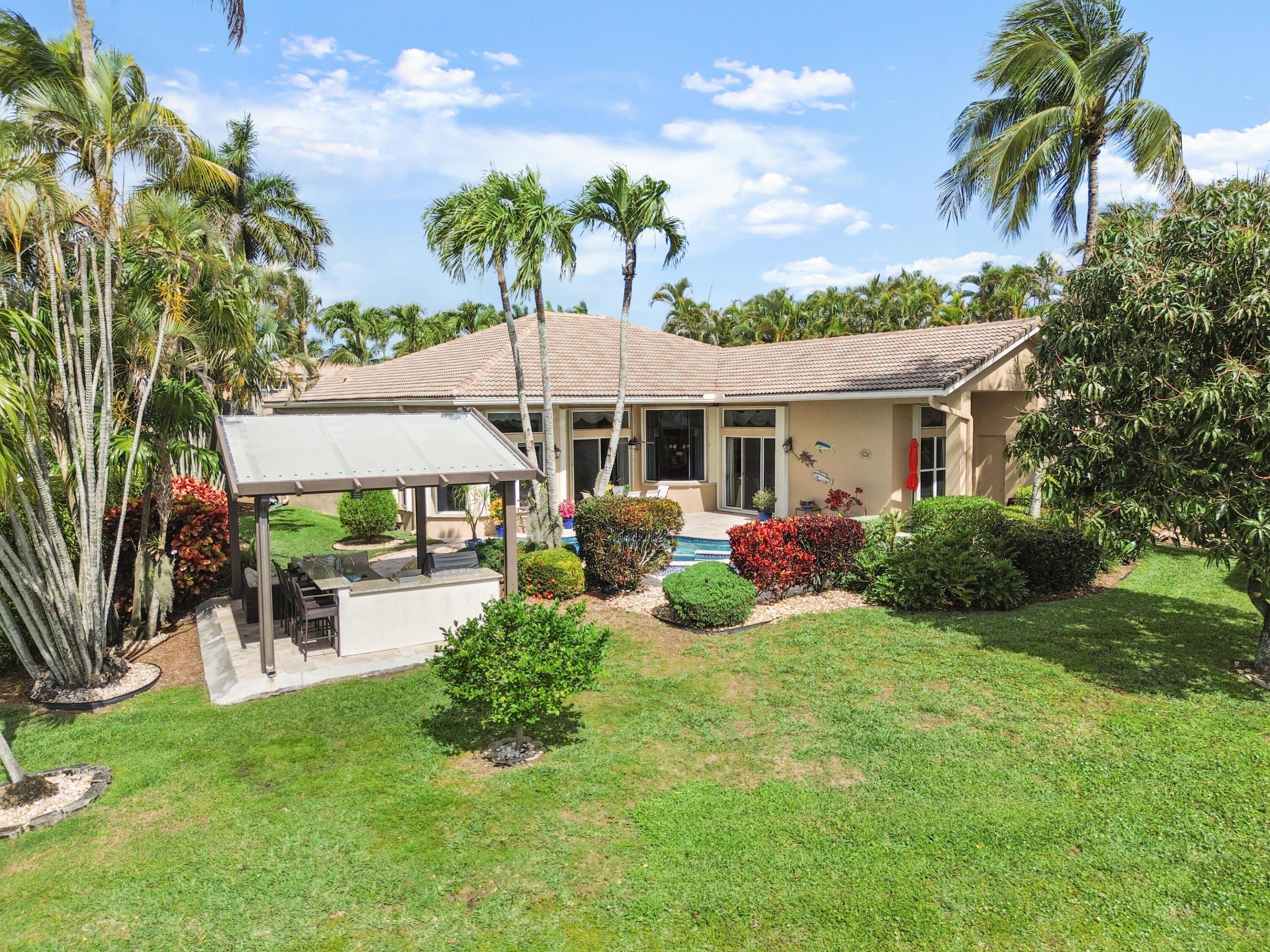 WYNDHAM LAKES CENTRAL - Residential