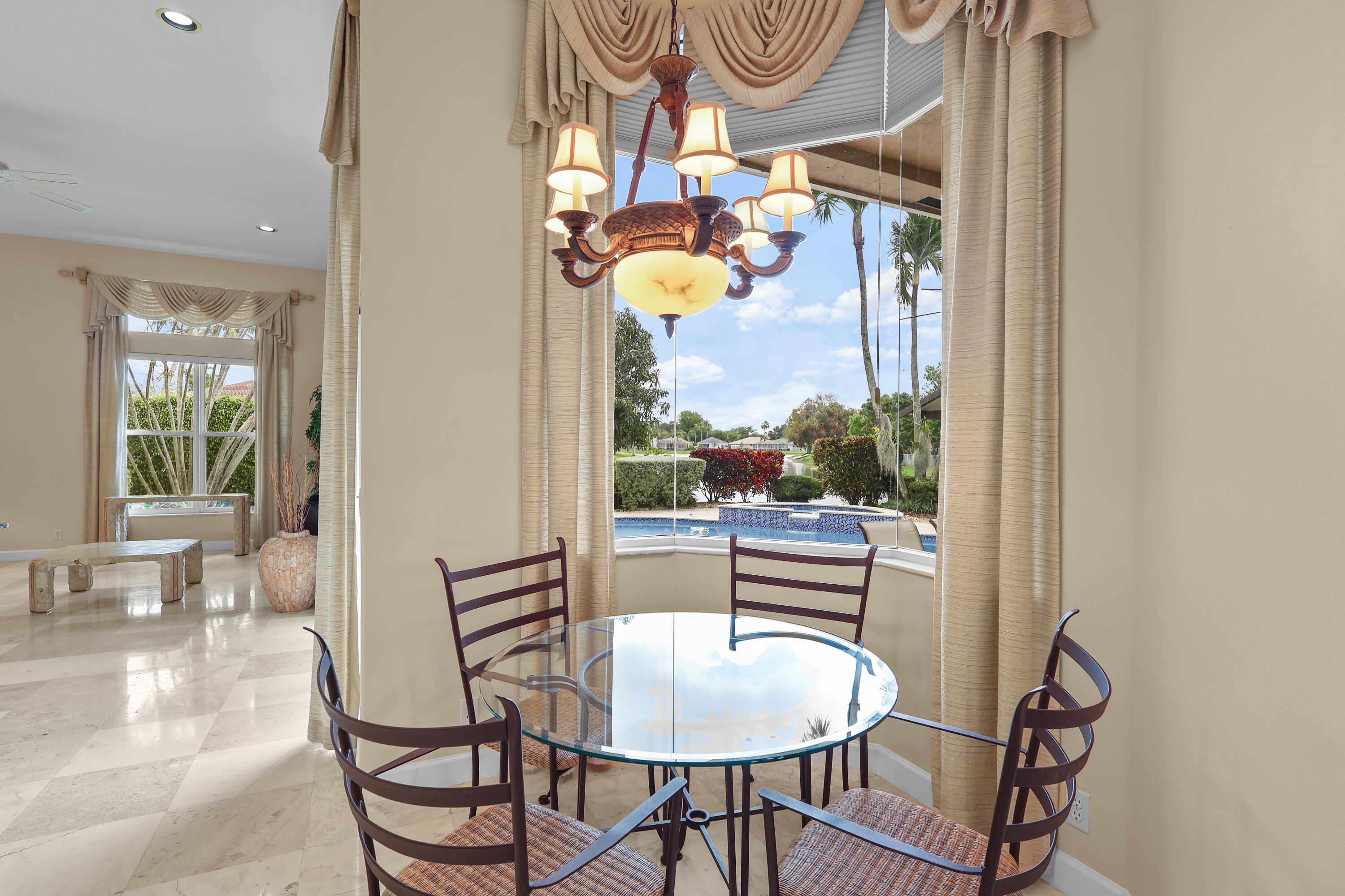 WYNDHAM LAKES CENTRAL - Residential