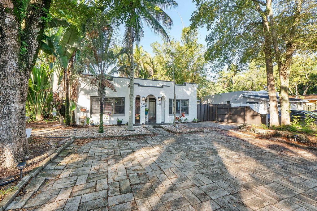 Photo of 551 SW 13th Avenue #1, Fort Lauderdale, FL 33312 (MLS # R11169214)